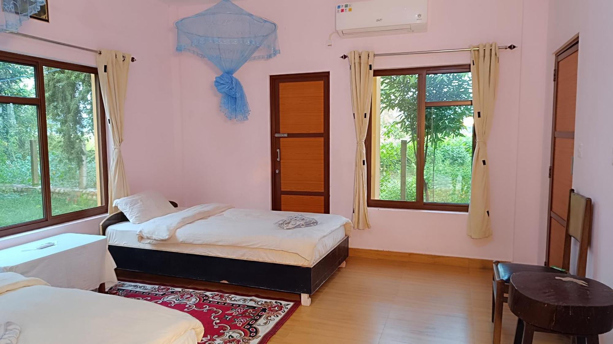 Mr. B'S Place Bardiya 외부 사진